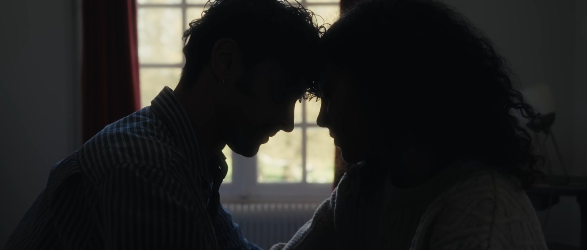 Photogramme 3 de Heroe — Dans dix ans (clip, réalisé par Naumaur)