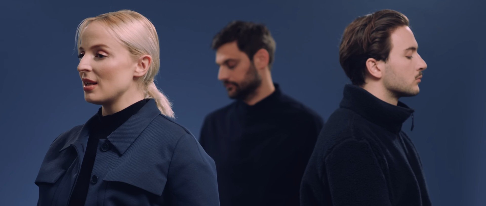 Photogramme 1 de Madame Monsieur — Zéro (clip, réalisé par Sam & Thibault)