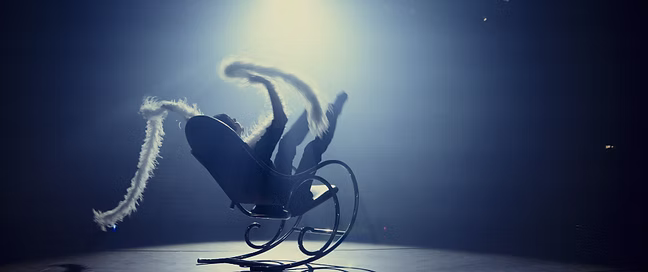 Photogramme 8 de Pietragalla Danse Barbara (teaser promotionnel — danse, mis en scène par Julien Derouault & Marie-Claude Pietragalla)